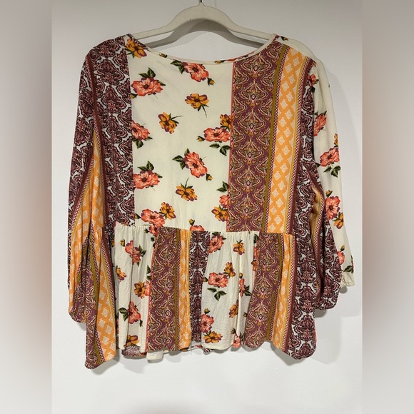 Blue Rain Bell Sleeve 3/4 Sleeve Floral Top, Women's Size XL Cream/Brown Boho - Picture 2 of 6